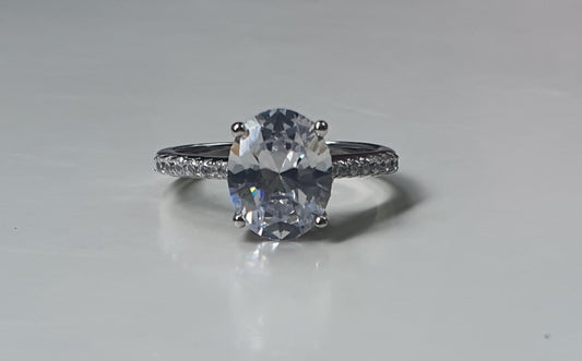 The Monaco Oval Ring
